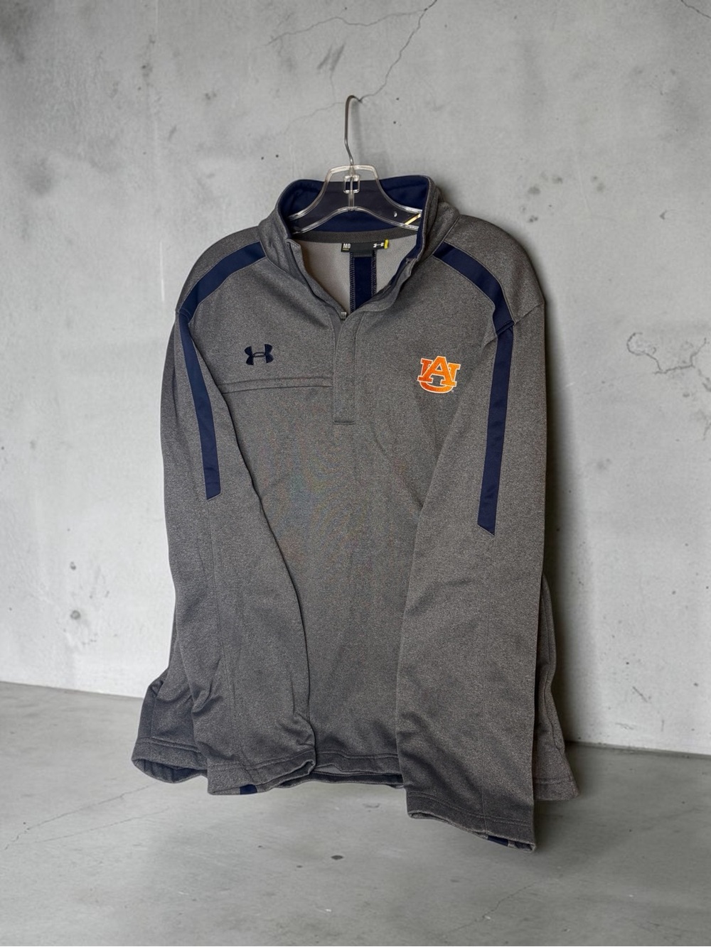 Under Armour Gray Pullover Quarter Zip Embroidered Auburn Logo Large